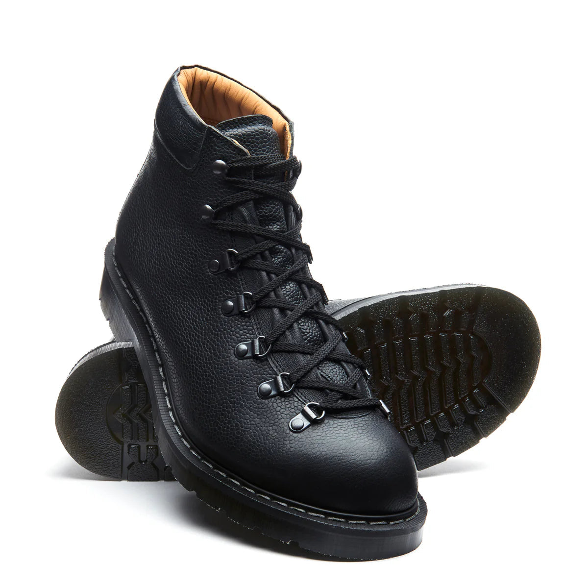 Solovair | Black Greasy Grain Urban Hiker Boots Solovair 